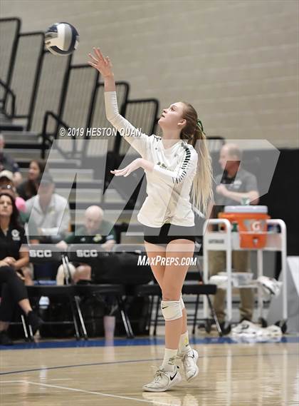 Thumbnail 2 in Los Gatos vs. Ontario Christian (CIF State D2 Final) photogallery.
