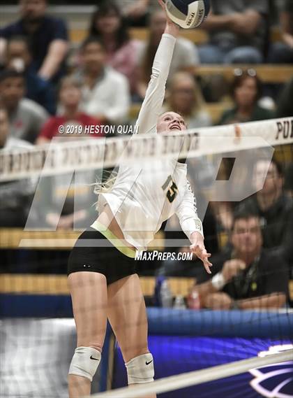 Thumbnail 2 in Los Gatos vs. Ontario Christian (CIF State D2 Final) photogallery.