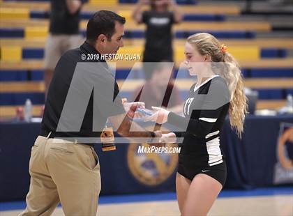 Thumbnail 2 in Los Gatos vs. Ontario Christian (CIF State D2 Final) photogallery.