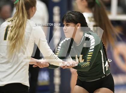 Thumbnail 3 in Los Gatos vs. Ontario Christian (CIF State D2 Final) photogallery.