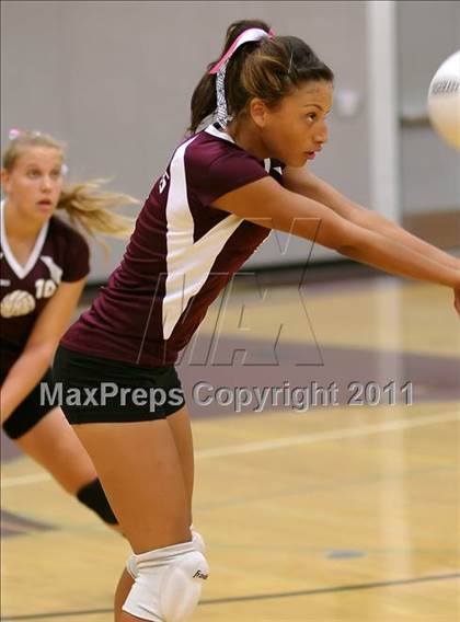 Thumbnail 1 in River Valley @ Natomas photogallery.