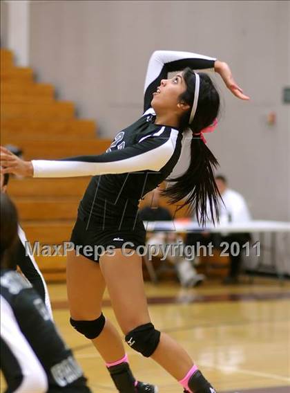 Thumbnail 1 in River Valley @ Natomas photogallery.