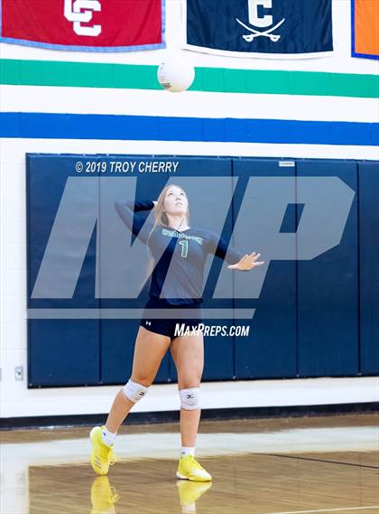 Thumbnail 1 in Weddington vs Carmel Christian photogallery.
