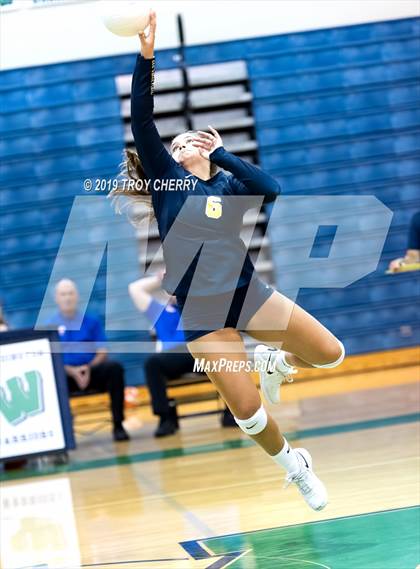 Thumbnail 1 in Weddington vs Carmel Christian photogallery.