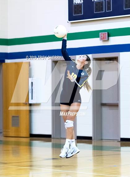 Thumbnail 2 in Weddington vs Carmel Christian photogallery.