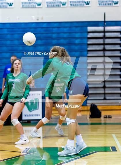 Thumbnail 1 in Weddington vs Carmel Christian photogallery.