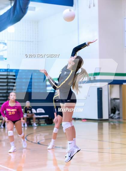 Thumbnail 1 in Weddington vs Carmel Christian photogallery.