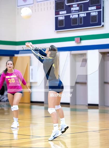 Thumbnail 1 in Weddington vs Carmel Christian photogallery.