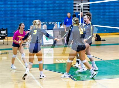 Thumbnail 2 in Weddington vs Carmel Christian photogallery.