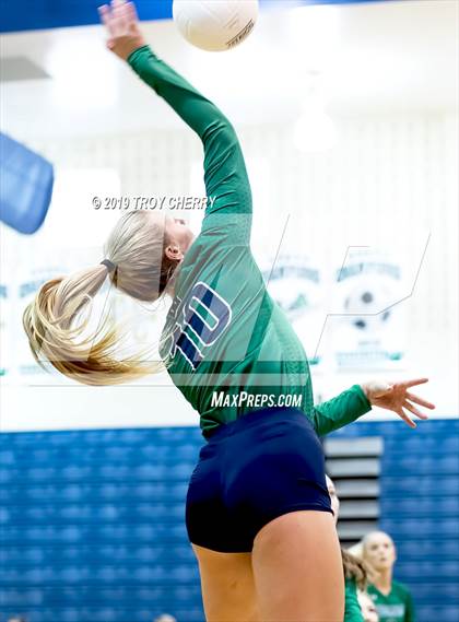 Thumbnail 2 in Weddington vs Carmel Christian photogallery.