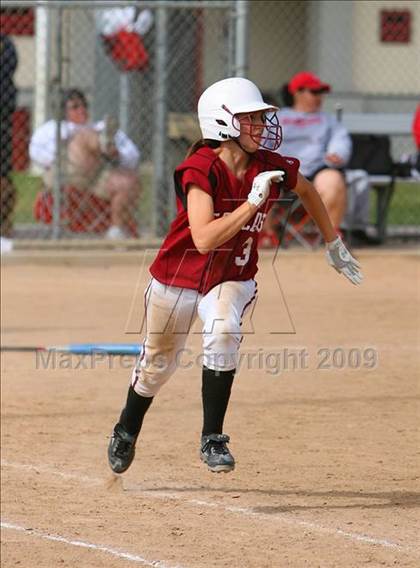 Thumbnail 1 in Paso Robles vs. Santa Maria (Best of The West Tournament) photogallery.