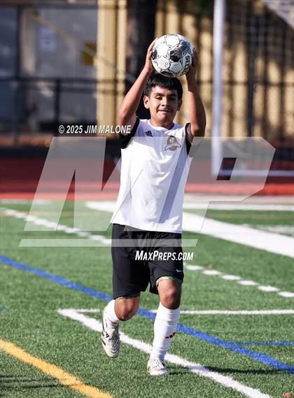 Thumbnail 3 in JV: James Logan vs. San Ramon Valley photogallery.