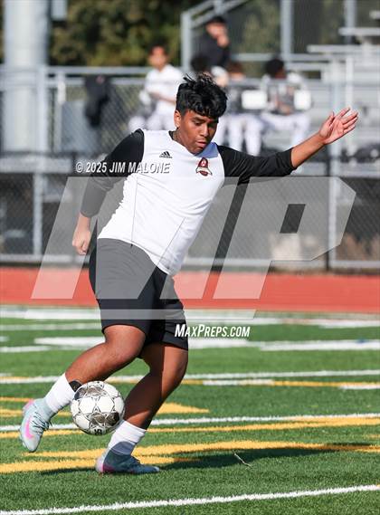 Thumbnail 2 in JV: James Logan vs. San Ramon Valley photogallery.