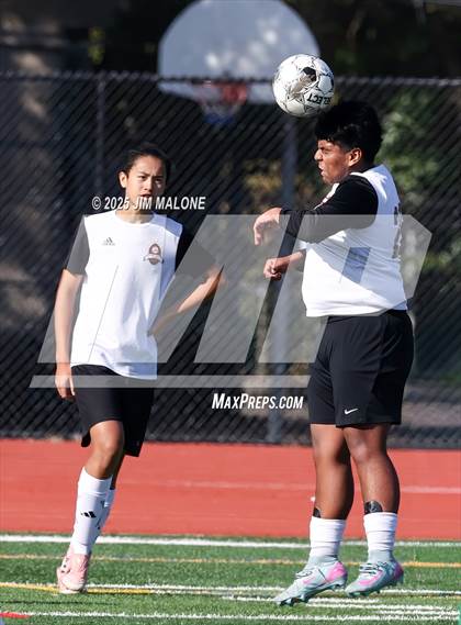 Thumbnail 2 in JV: James Logan vs. San Ramon Valley photogallery.