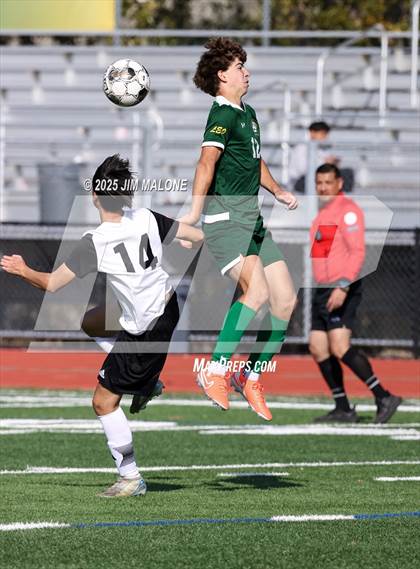 Thumbnail 2 in JV: James Logan vs. San Ramon Valley photogallery.