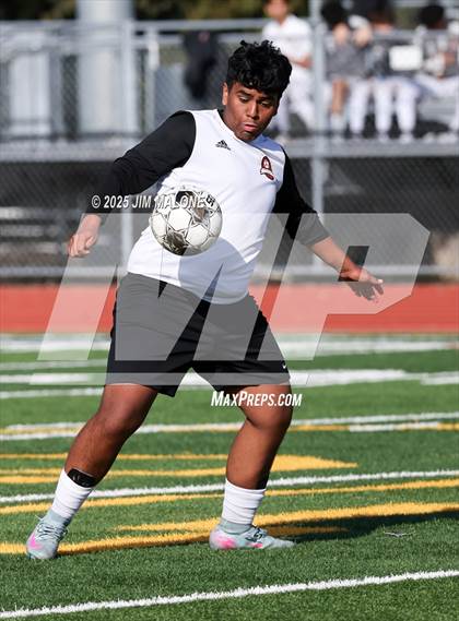 Thumbnail 1 in JV: James Logan vs. San Ramon Valley photogallery.