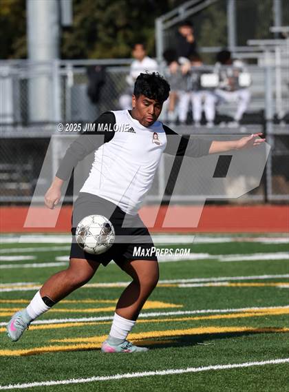 Thumbnail 3 in JV: James Logan vs. San Ramon Valley photogallery.