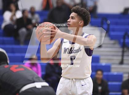 Thumbnail 3 in Angleton vs. Manvel (McDonald's Texas Invitational) photogallery.
