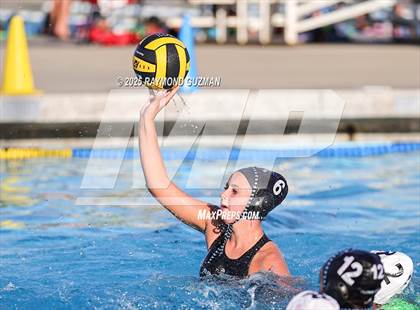 Thumbnail 2 in Reedley @ Clovis North photogallery.