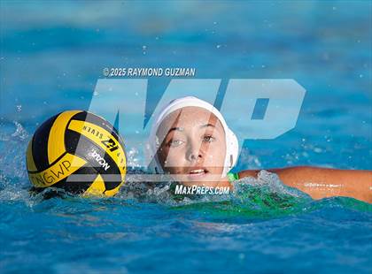 Thumbnail 1 in Reedley @ Clovis North photogallery.