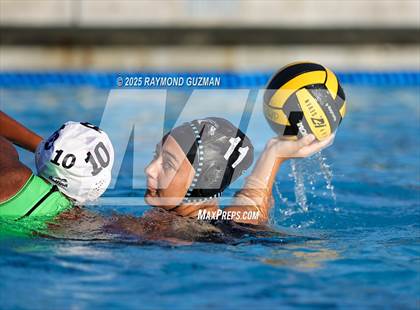 Thumbnail 2 in Reedley @ Clovis North photogallery.