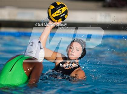Thumbnail 1 in Reedley @ Clovis North photogallery.