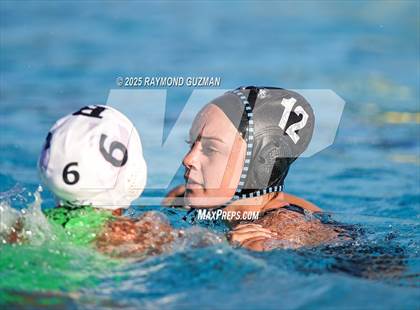 Thumbnail 1 in Reedley @ Clovis North photogallery.