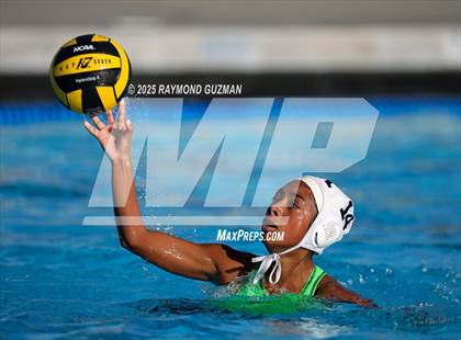 Thumbnail 2 in Reedley @ Clovis North photogallery.