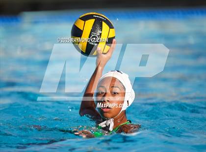 Thumbnail 2 in Reedley @ Clovis North photogallery.