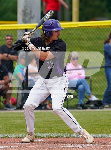 Thumbnail 1 in Brownsburg vs. Avon (Sectional Semifinal) photogallery.
