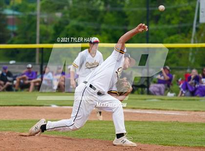 Thumbnail 2 in Brownsburg vs. Avon (Sectional Semifinal) photogallery.