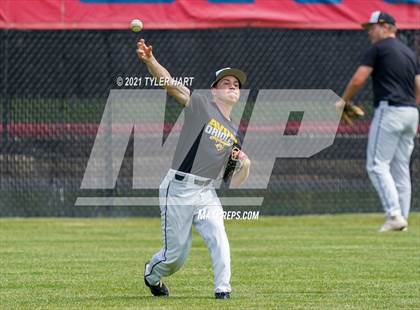 Thumbnail 2 in Brownsburg vs. Avon (Sectional Semifinal) photogallery.