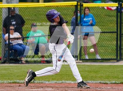 Thumbnail 1 in Brownsburg vs. Avon (Sectional Semifinal) photogallery.
