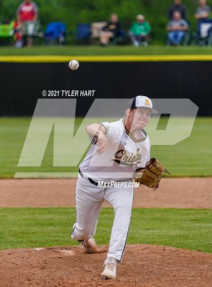 Thumbnail 1 in Brownsburg vs. Avon (Sectional Semifinal) photogallery.