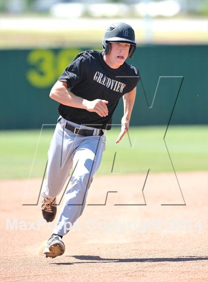 Thumbnail 1 in Grandview vs. Ponder (UIL 2A Region 2 Bi-District Playoff) photogallery.