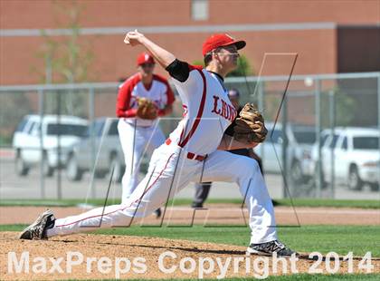 Thumbnail 1 in Grandview vs. Ponder (UIL 2A Region 2 Bi-District Playoff) photogallery.