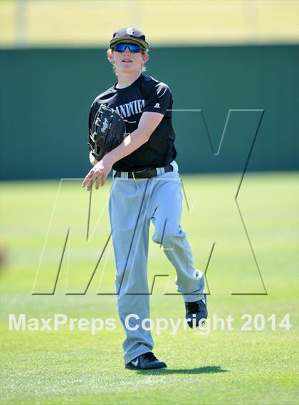 Thumbnail 3 in Grandview vs. Ponder (UIL 2A Region 2 Bi-District Playoff) photogallery.