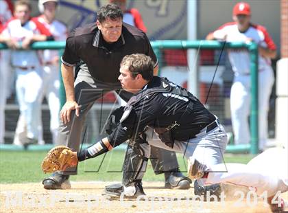 Thumbnail 1 in Grandview vs. Ponder (UIL 2A Region 2 Bi-District Playoff) photogallery.