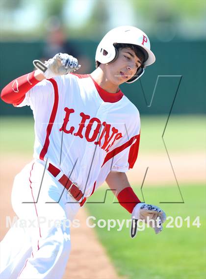 Thumbnail 1 in Grandview vs. Ponder (UIL 2A Region 2 Bi-District Playoff) photogallery.