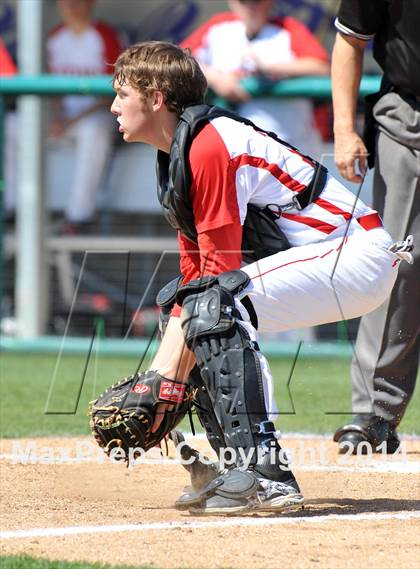 Thumbnail 3 in Grandview vs. Ponder (UIL 2A Region 2 Bi-District Playoff) photogallery.