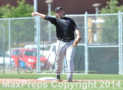 Thumbnail 3 in Grandview vs. Ponder (UIL 2A Region 2 Bi-District Playoff) photogallery.