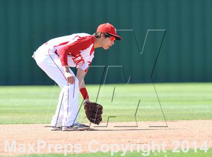 Thumbnail 3 in Grandview vs. Ponder (UIL 2A Region 2 Bi-District Playoff) photogallery.