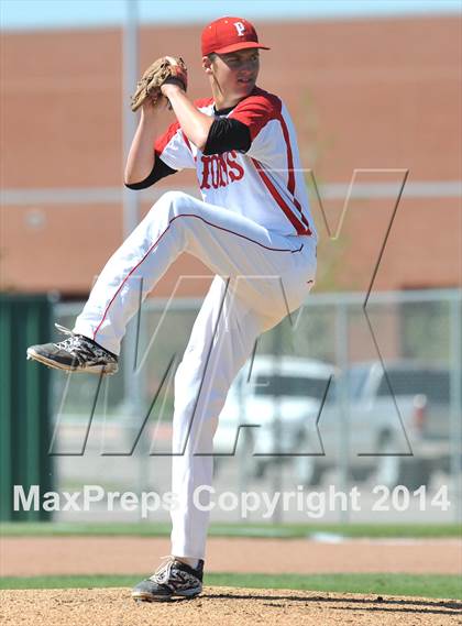 Thumbnail 1 in Grandview vs. Ponder (UIL 2A Region 2 Bi-District Playoff) photogallery.