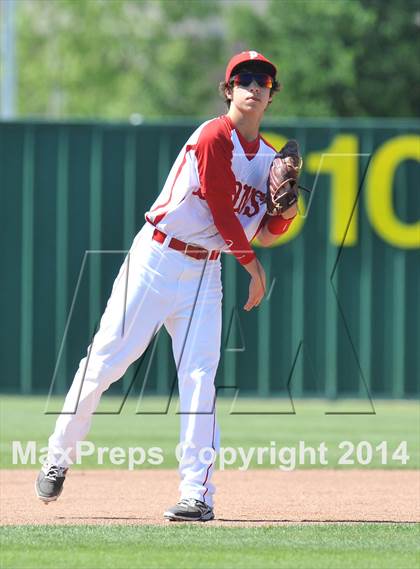 Thumbnail 1 in Grandview vs. Ponder (UIL 2A Region 2 Bi-District Playoff) photogallery.