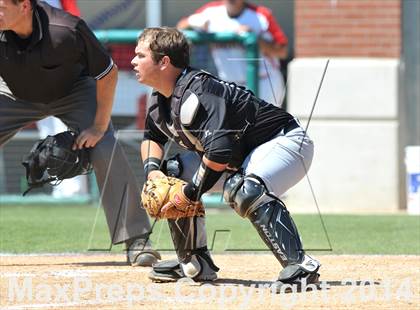 Thumbnail 2 in Grandview vs. Ponder (UIL 2A Region 2 Bi-District Playoff) photogallery.