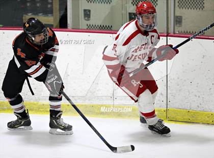 Thumbnail 3 in Regis Jesuit vs. Lewis-Palmer (CHSAA Playoff Round 2) photogallery.