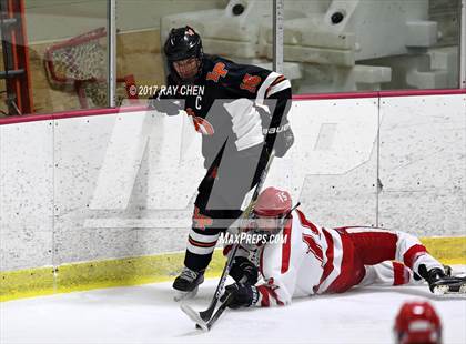 Thumbnail 3 in Regis Jesuit vs. Lewis-Palmer (CHSAA Playoff Round 2) photogallery.