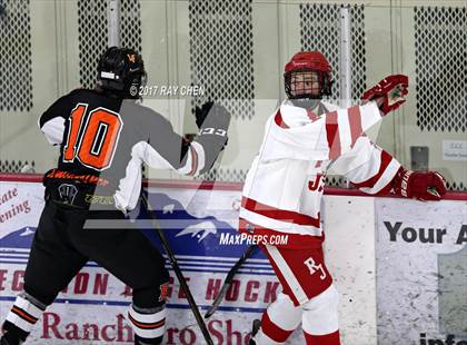 Thumbnail 3 in Regis Jesuit vs. Lewis-Palmer (CHSAA Playoff Round 2) photogallery.