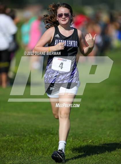 Thumbnail 3 in New Albany XC Classic photogallery.