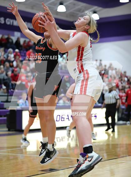 Thumbnail 2 in Wheelersburg vs. Union Local (OHSAA D3 Regional Semifinal) photogallery.